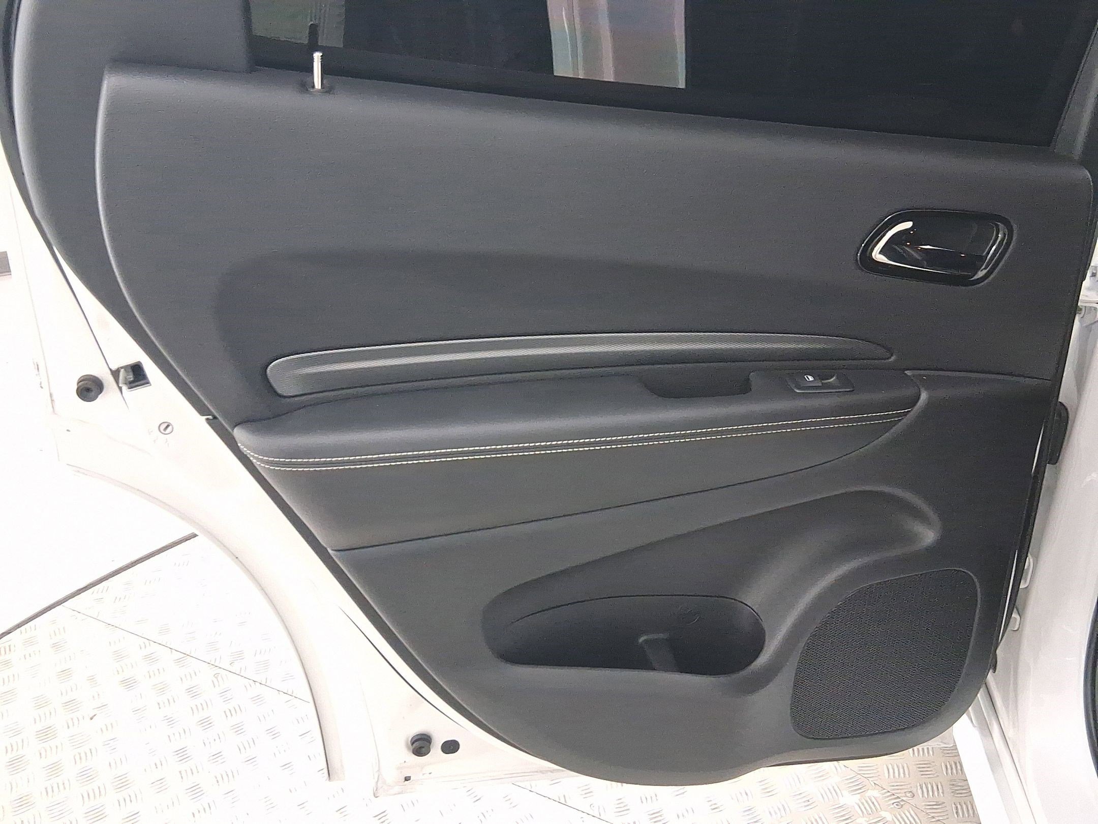 Used 2021 Dodge Durango SRT Hellcat w/ Technology Group image 27