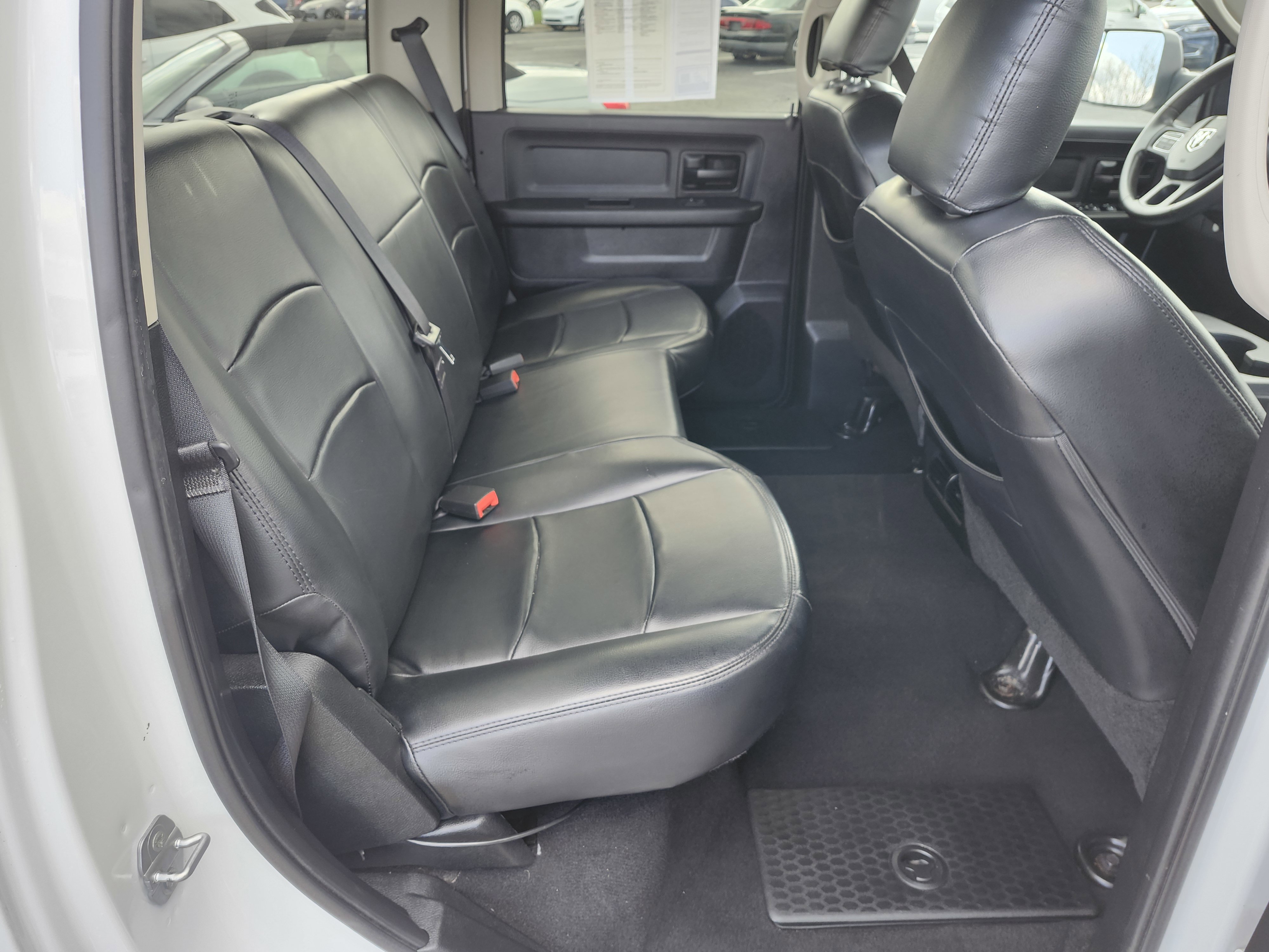 Used 2016 RAM 1500 Express image 18