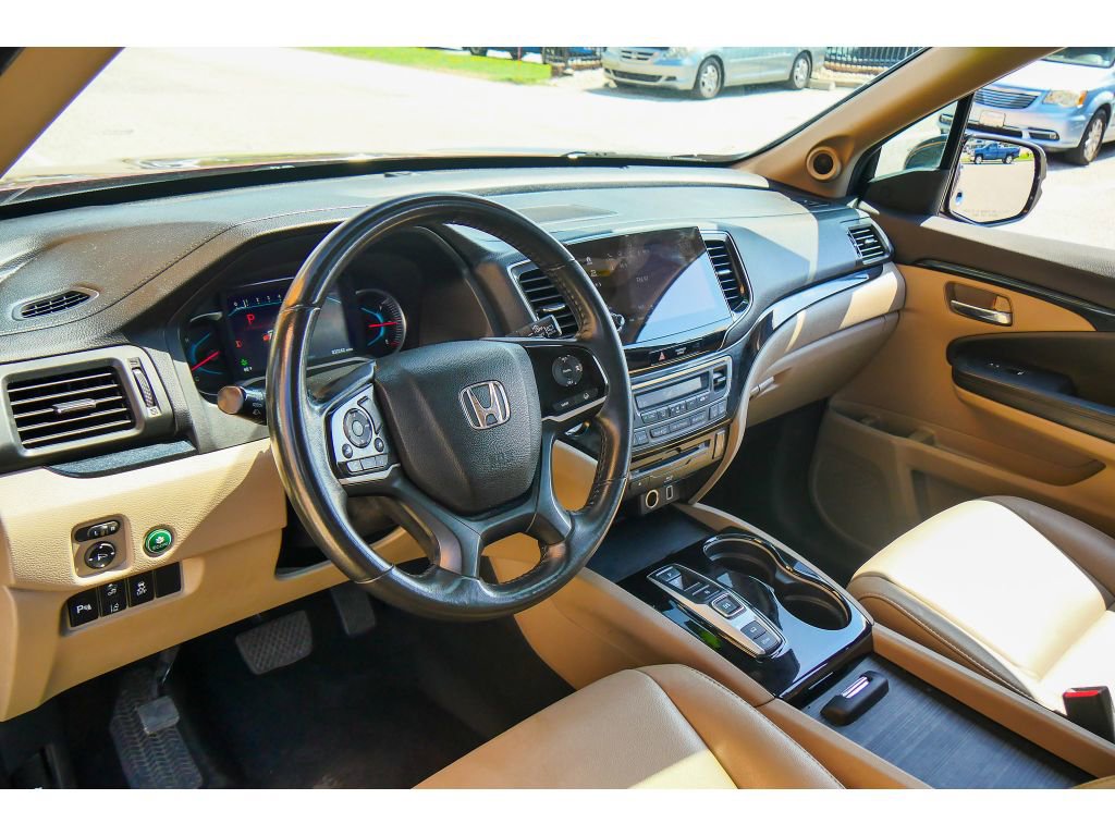 Used 2022 Honda Pilot Touring image 12