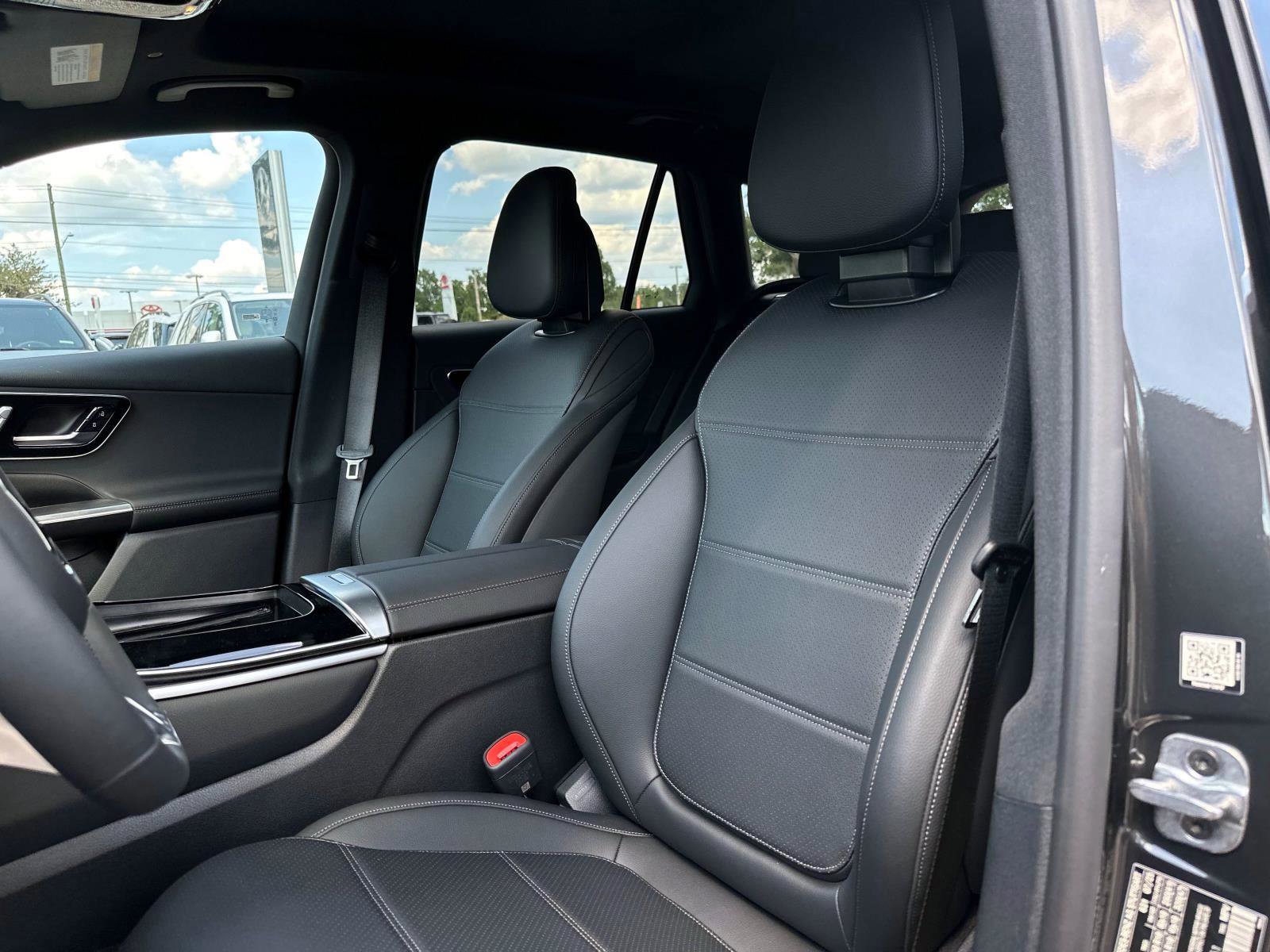 New 2026 Mercedes-Benz GLC 350e 4MATIC image 17