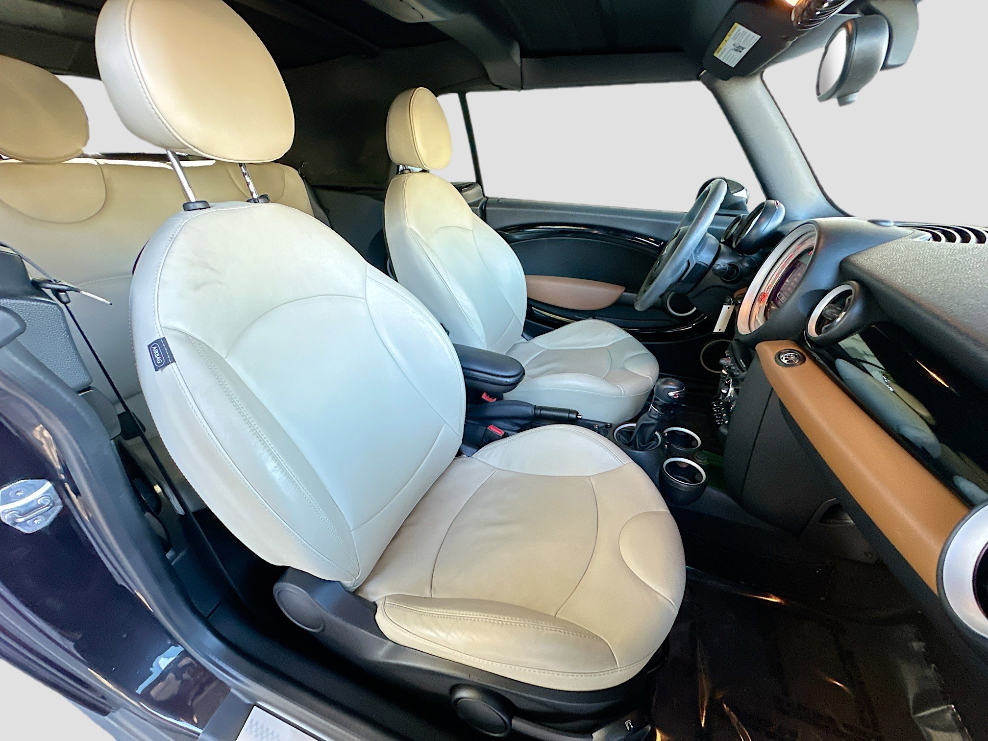 Used 2014 MINI Cooper S image 23