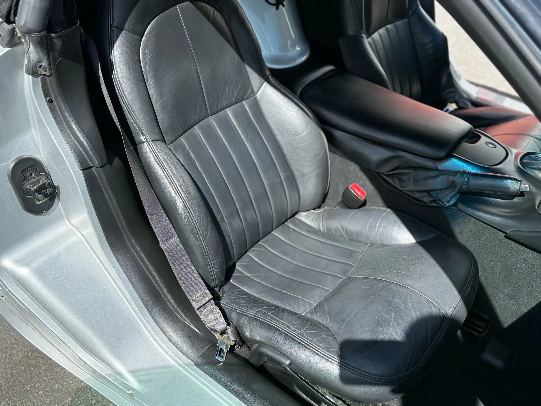 Used 1998 Chevrolet Corvette Convertible w/ Memory Pkg image 14