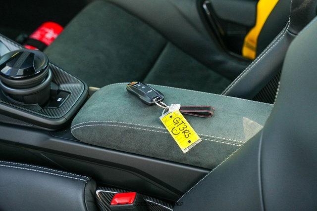 Used 2025 Porsche 911 GT3 RS image 48