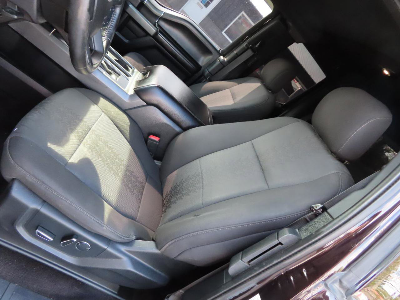 Used 2018 Ford F150 XLT w/ Equipment Group 302A Luxury image 29