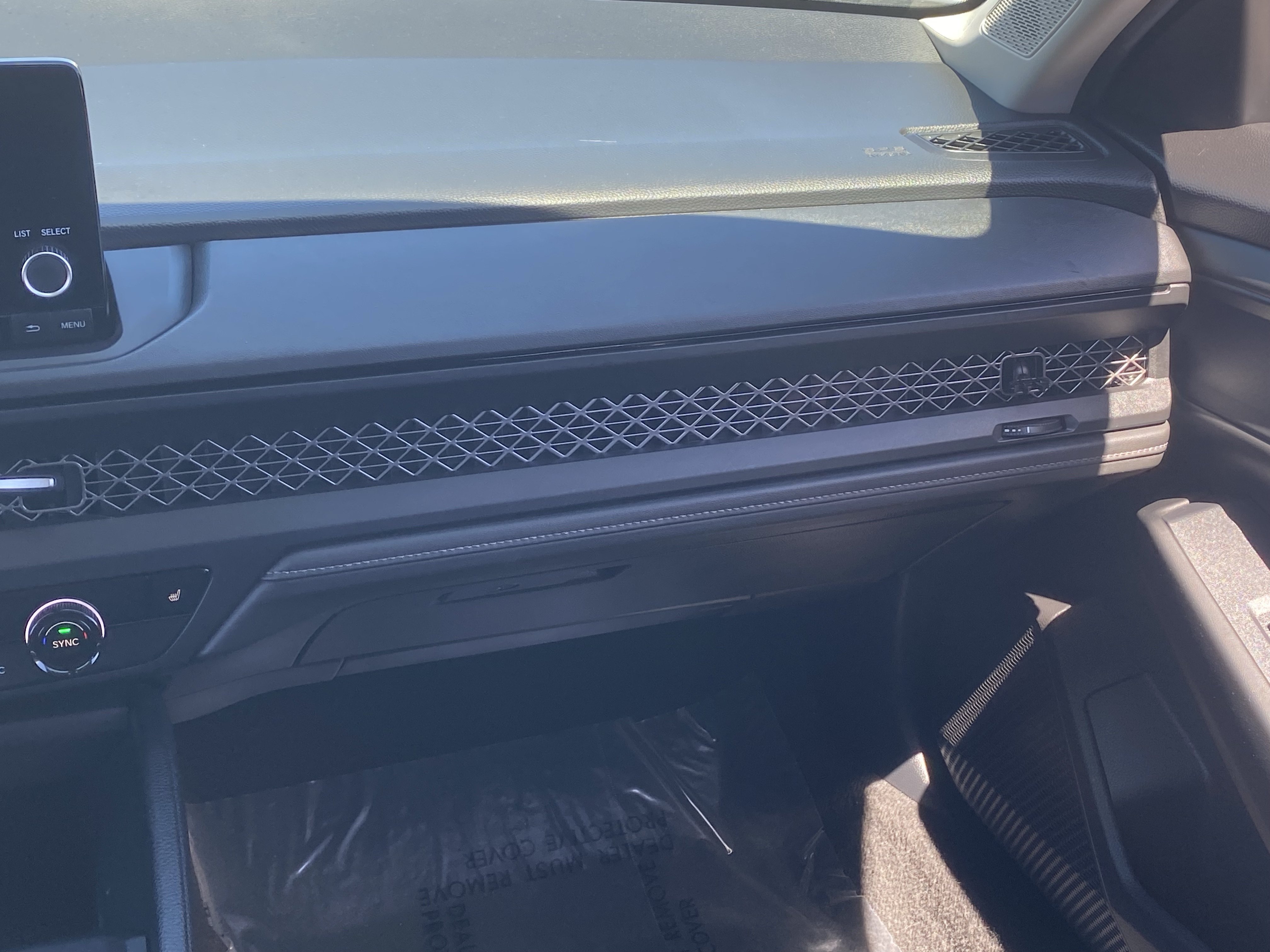 Used 2025 Honda Accord SE image 14