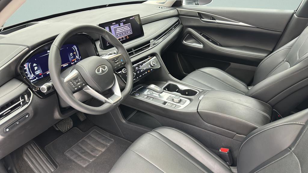 Used 2023 INFINITI QX60 Luxe w/ Vision Package AWD/4WD image 12