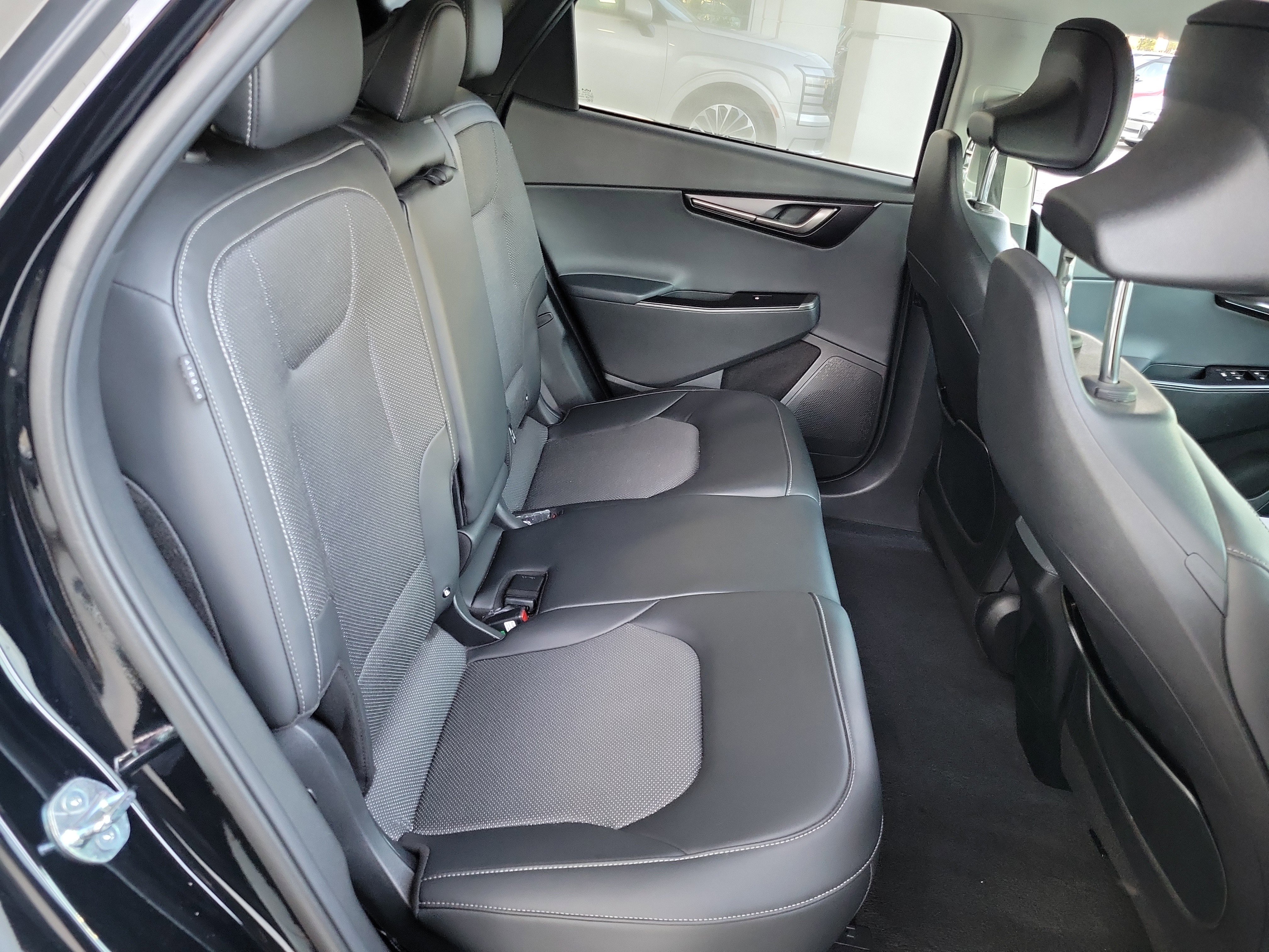 Used 2025 Kia EV6 Light RWD image 19