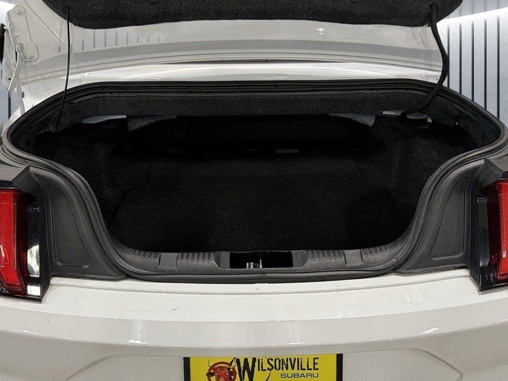 Used 2022 Ford Mustang Premium image 19