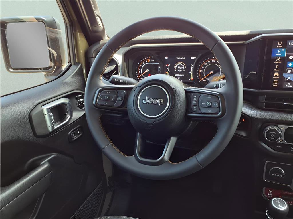 Used 2025 Jeep Gladiator Willys image 13
