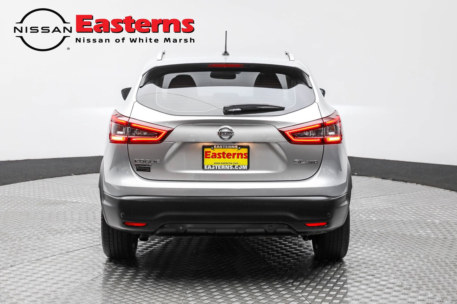 Used 2022 Nissan Rogue Sport SL w/ Premium Package image 6