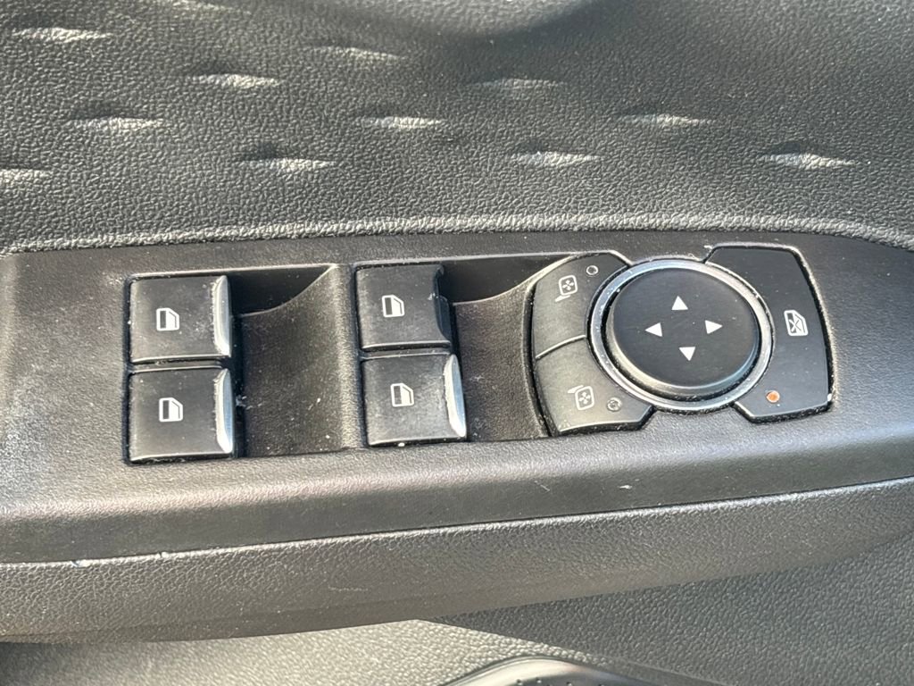 Used 2020 Ford Escape S image 39