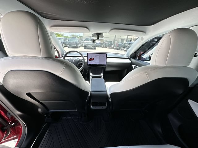 Used 2021 Tesla Model Y 2WD image 30
