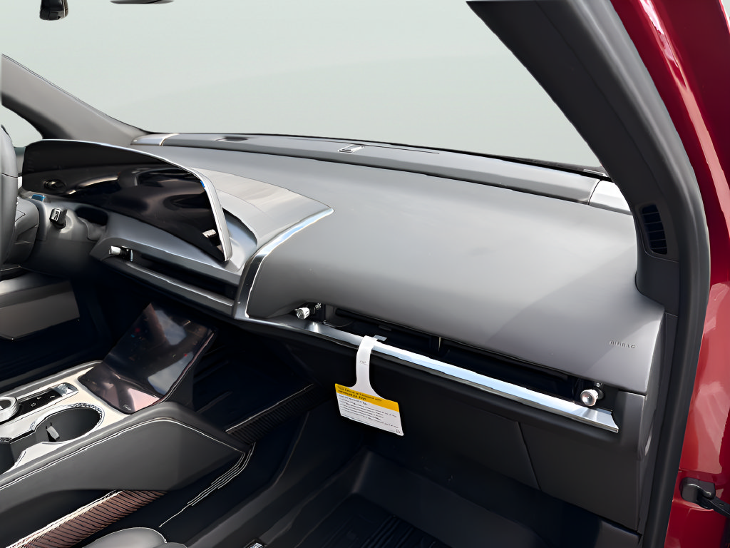New 2027 Cadillac Vistiq Sport w/ LPO, Floor Liner Package AWD/4WD image 38