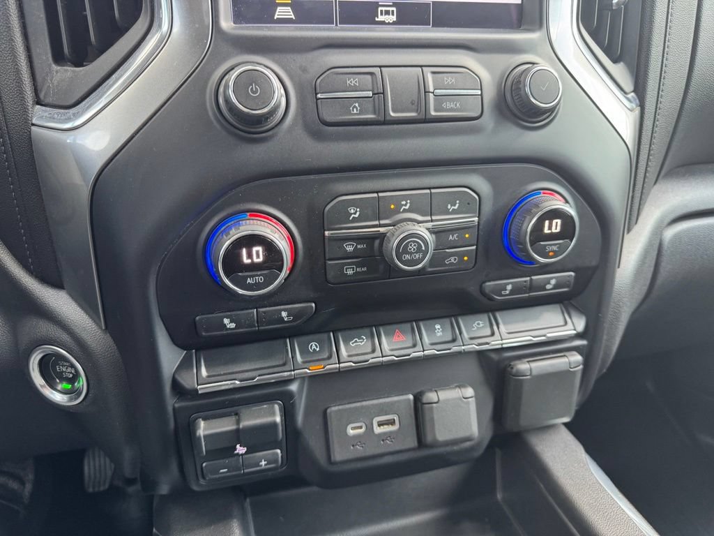 Used 2021 Chevrolet Silverado 1500 RST w/ Convenience Package II AWD/4WD image 12