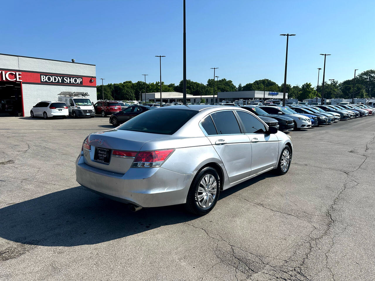 Used 2011 Honda Accord LX image 3