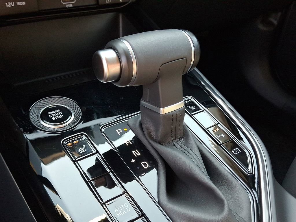 Certified 2025 Kia Niro EX image 14