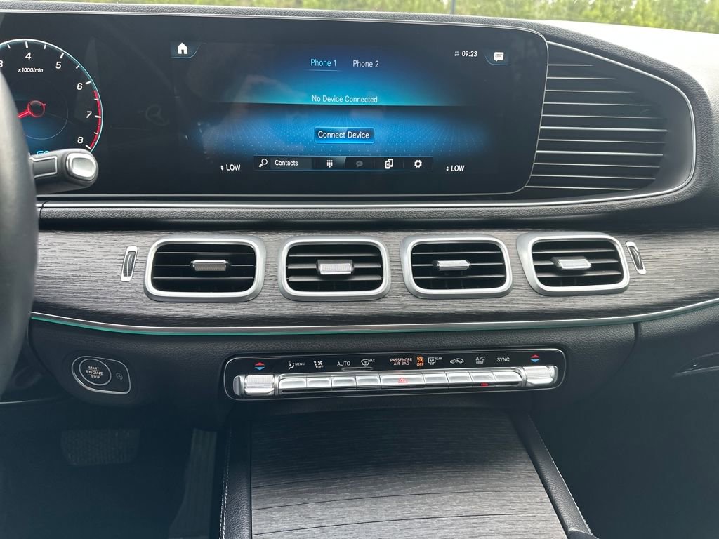 Used 2022 Mercedes-Benz GLE 450 4MATIC w/ AMG Line Exterior image 6