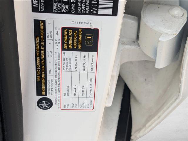 Used 2021 Mercedes-Benz GLC 300 4MATIC image 27