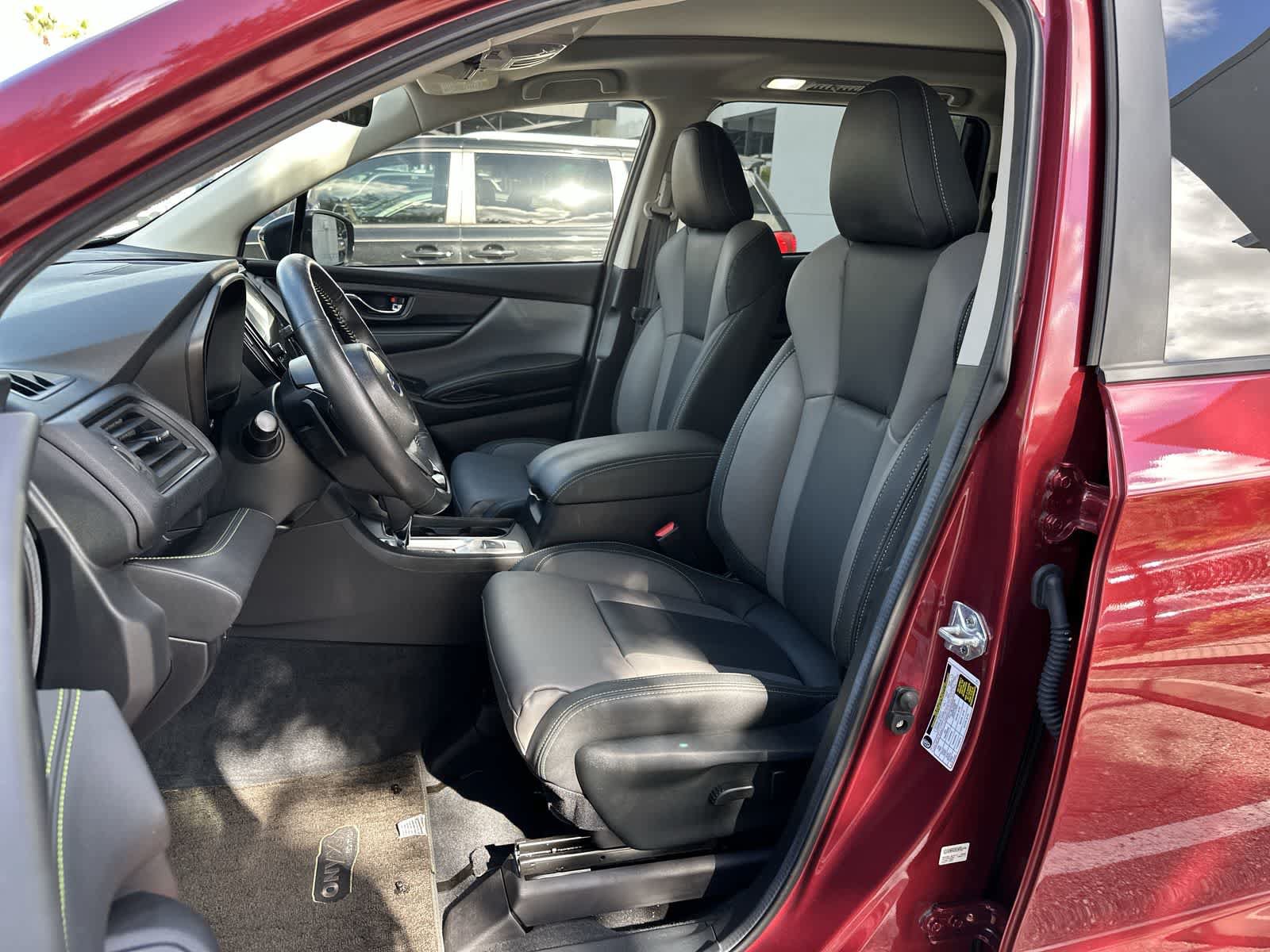 Used 2024 Subaru Ascent Onyx Edition AWD/4WD image 3