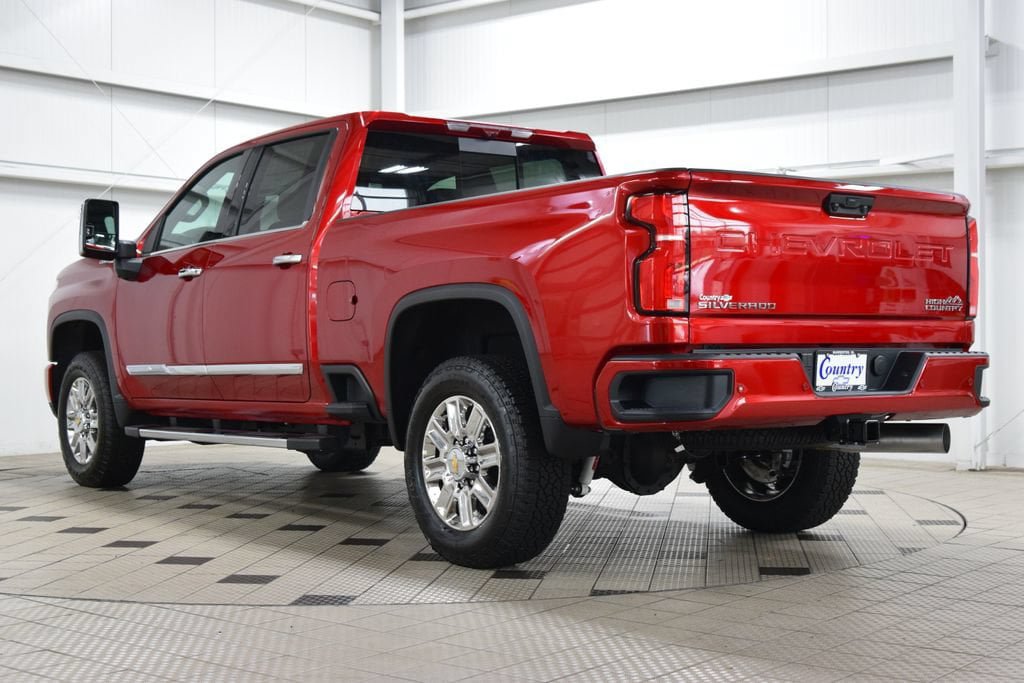 New 2026 Chevrolet Silverado 2500 High Country w/ High Country Premium Package AWD/4WD image 6