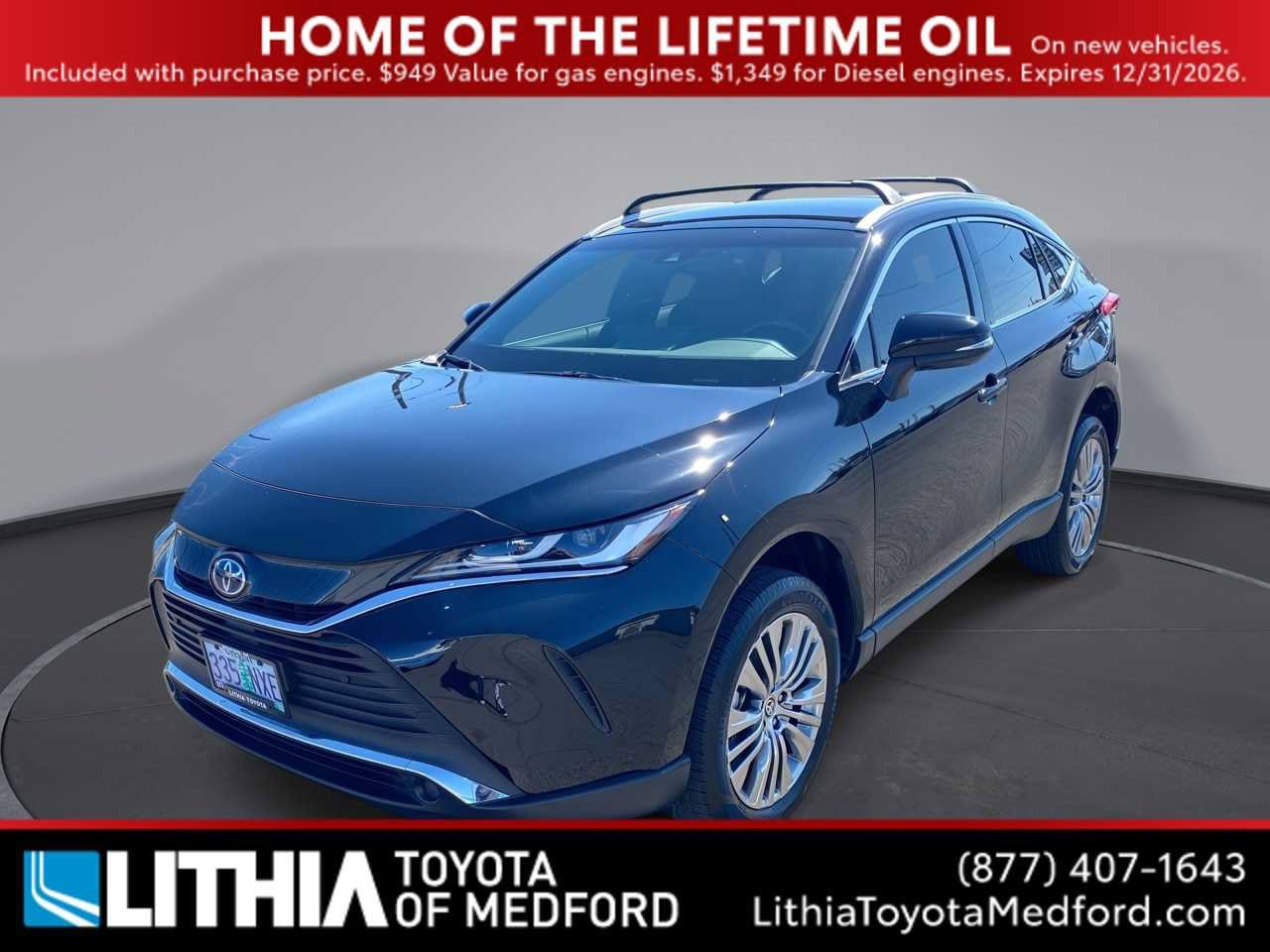 Certified 2022 Toyota Venza XLE AWD/4WD image 1
