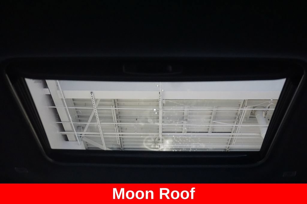 New 2026 Toyota Sienna Limited FWD image 10