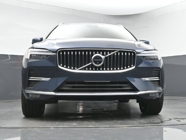 Used 2023 Volvo XC60 B5 Plus w/ Protection Package Premier AWD/4WD image 31