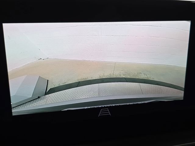 Used 2025 Buick Envista Sport Touring image 23