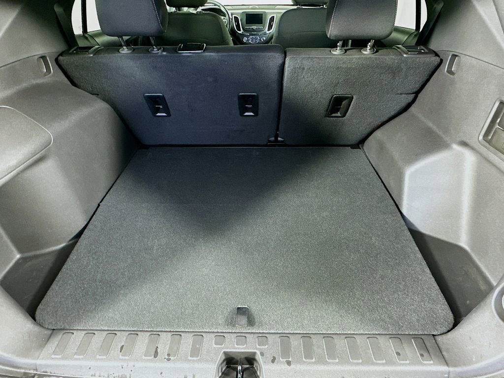 Used 2024 Chevrolet Equinox LT image 32