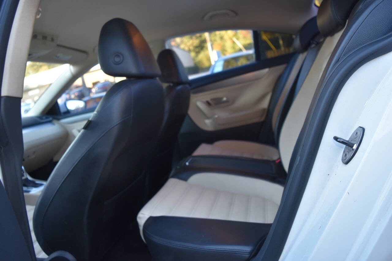 Used 2012 Volkswagen CC Lux Limited image 37