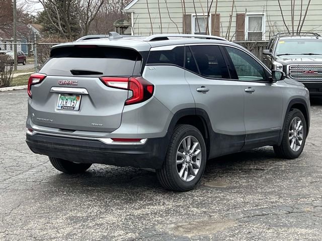 Used 2024 GMC Terrain SLT w/ LPO, Floor Liner Package image 4