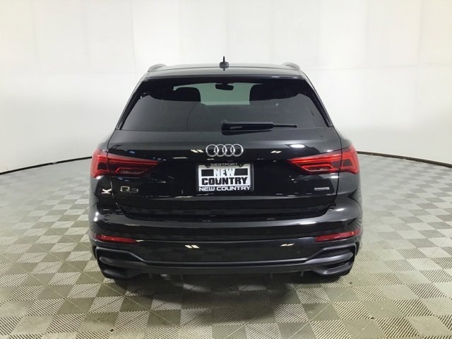 Used 2020 Audi Q3 2.0T Premium w/ Convenience Package image 6