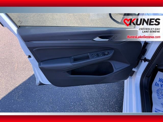 Used 2024 Volkswagen Golf R image 12