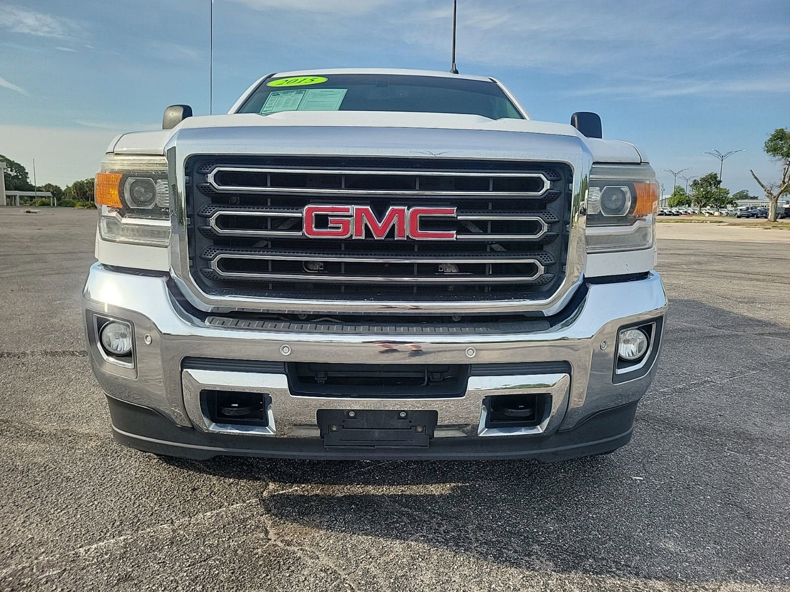Certified 2015 GMC Sierra 3500 SLT w/ SLT Preferred Package AWD/4WD image 3