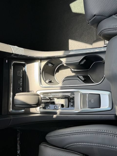 New 2026 Subaru Ascent Limited AWD/4WD image 18