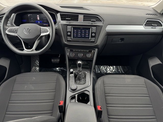 Used 2022 Volkswagen Tiguan S image 6