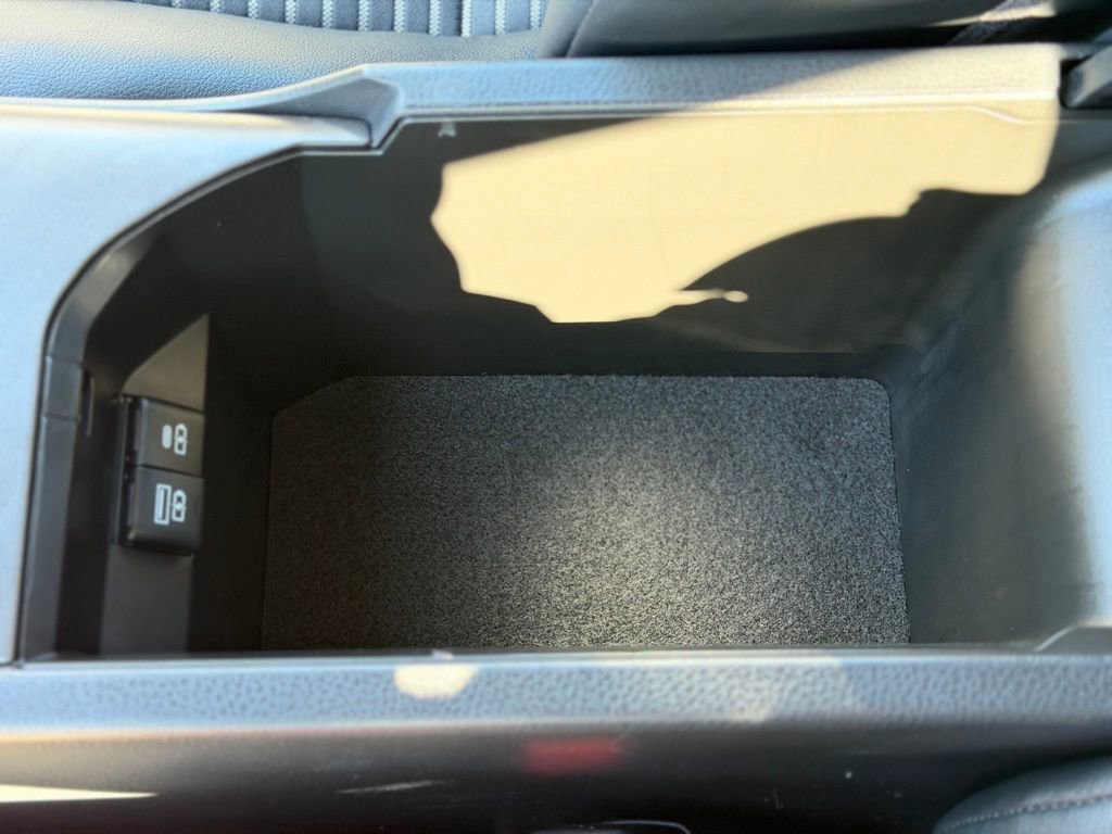 Used 2024 Toyota Camry SE w/ Cold Weather Package image 22