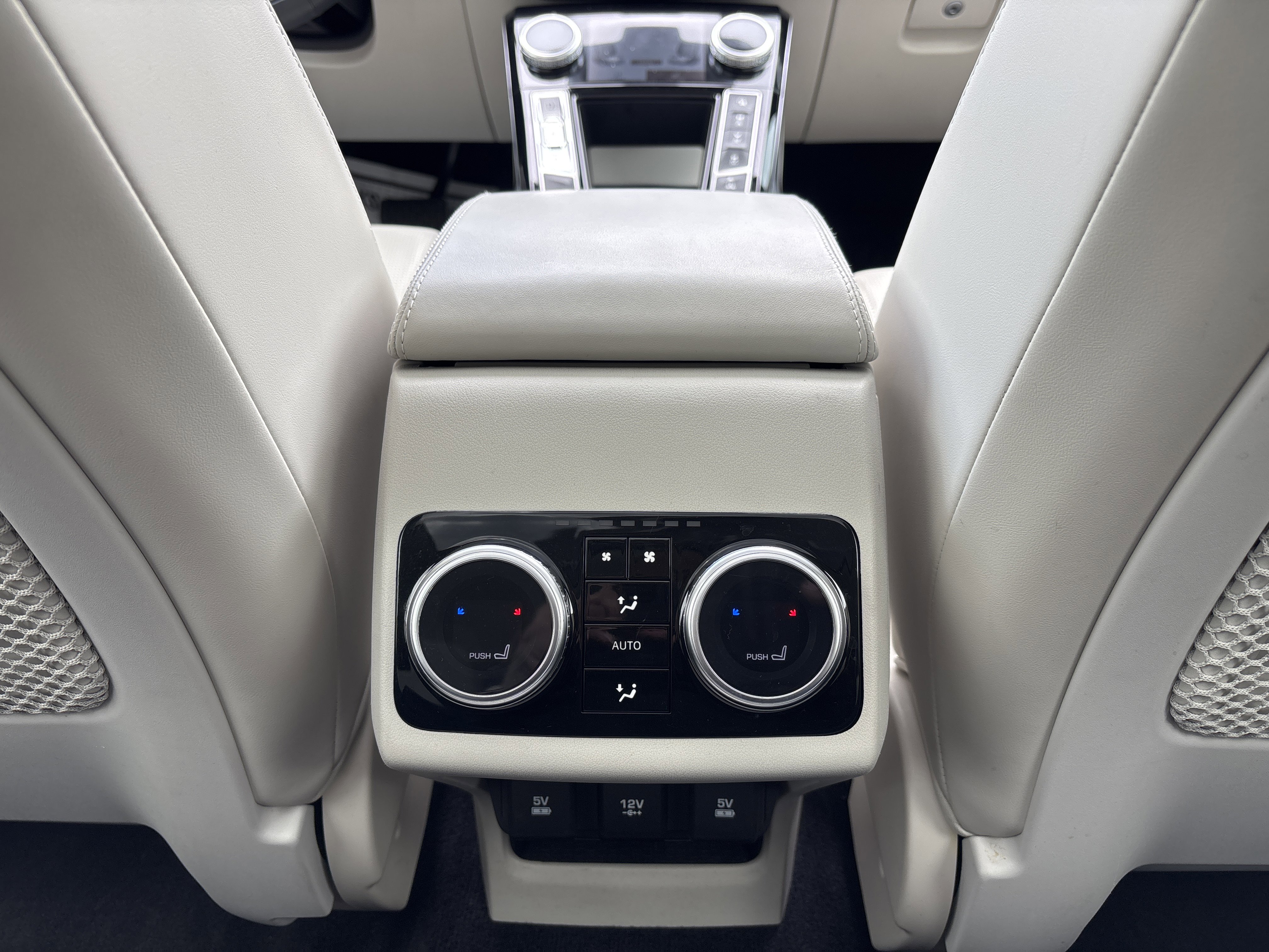 Used 2023 Jaguar I-PACE HSE AWD/4WD image 27