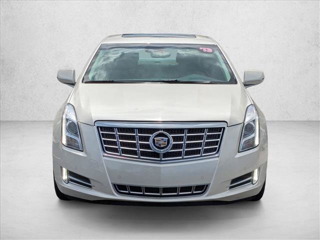 Used 2013 Cadillac XTS Premium FWD image 2