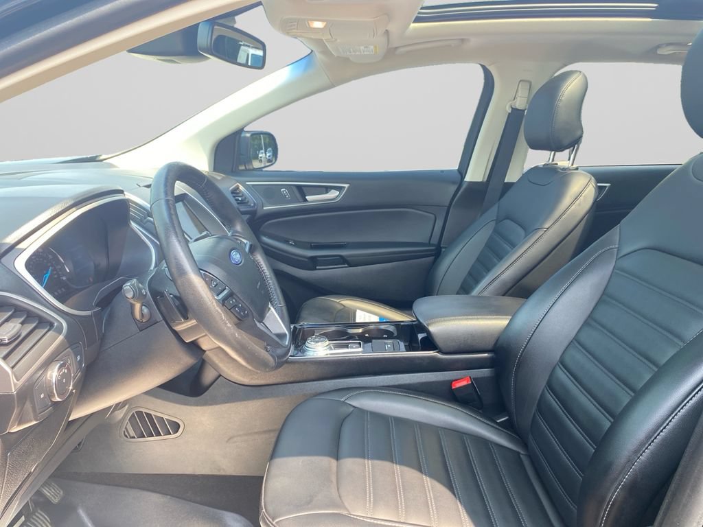 Used 2019 Ford Edge SEL w/ Equipment Group 201A AWD/4WD image 21