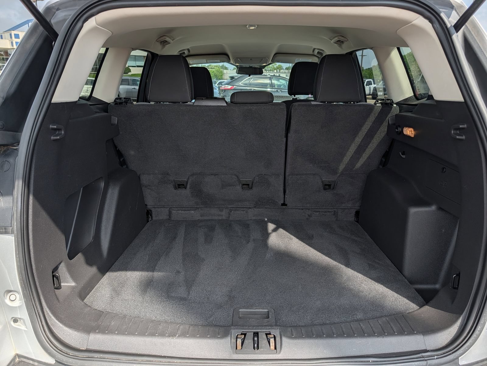 Certified 2017 Ford Escape SE AWD/4WD image 13