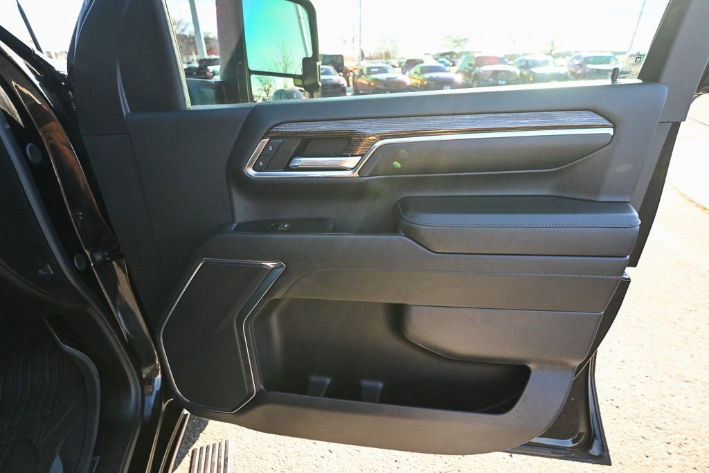 Used 2024 GMC Sierra 2500 SLE image 24