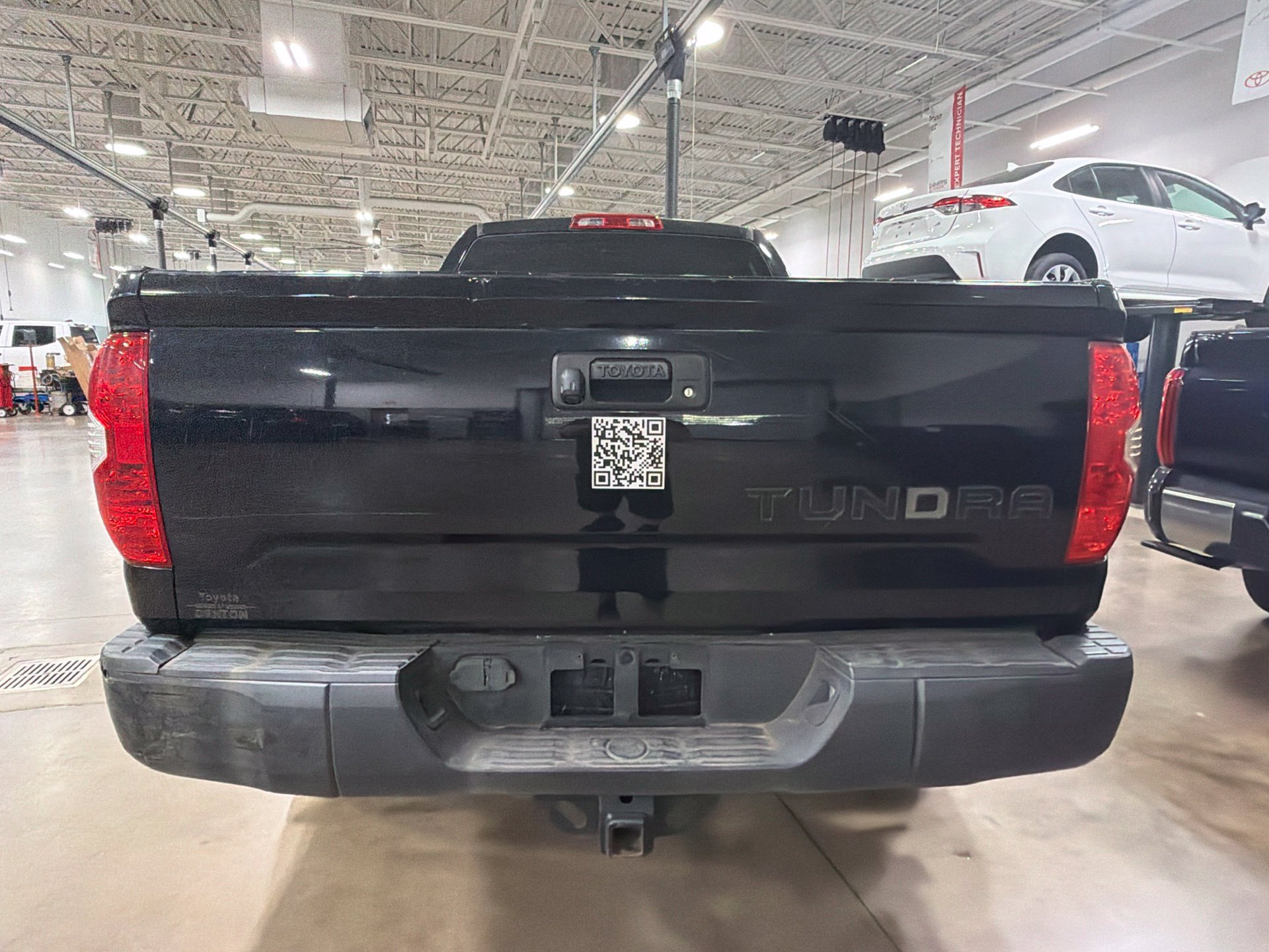 Used 2019 Toyota Tundra SR RWD image 4