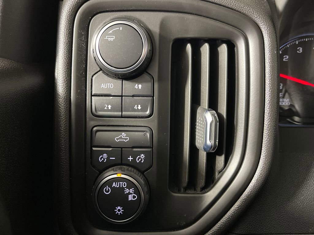 Used 2023 Chevrolet Silverado 1500 Custom Trail Boss AWD/4WD image 30