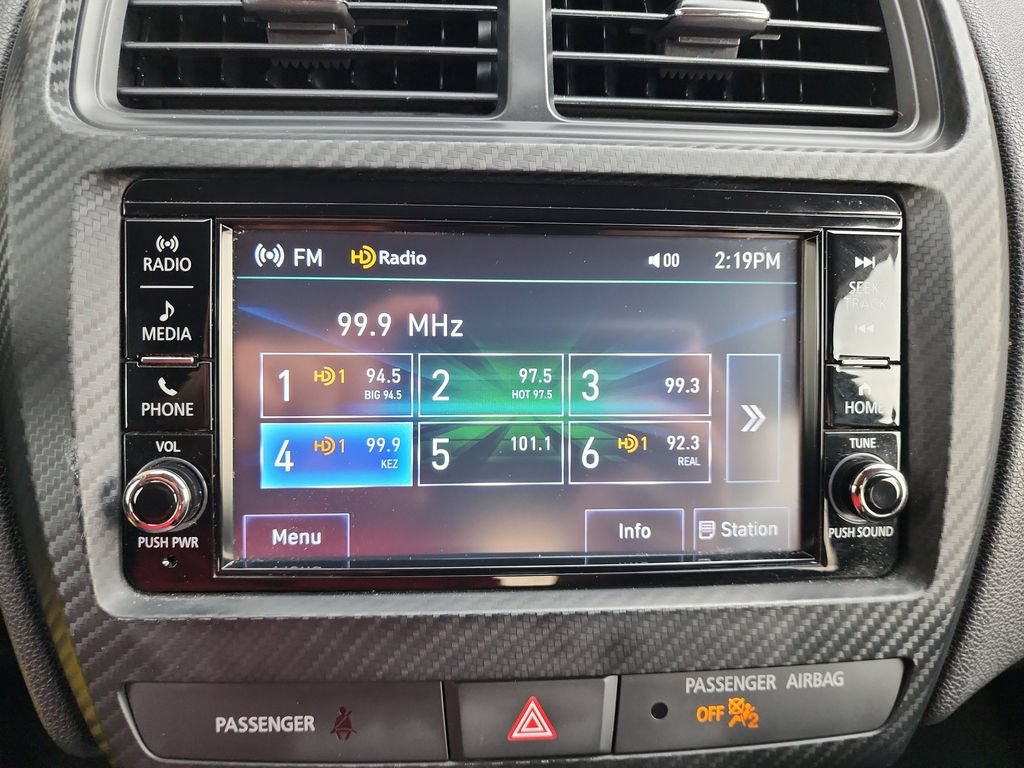 Used 2025 Mitsubishi Outlander Sport ES AWD/4WD image 26