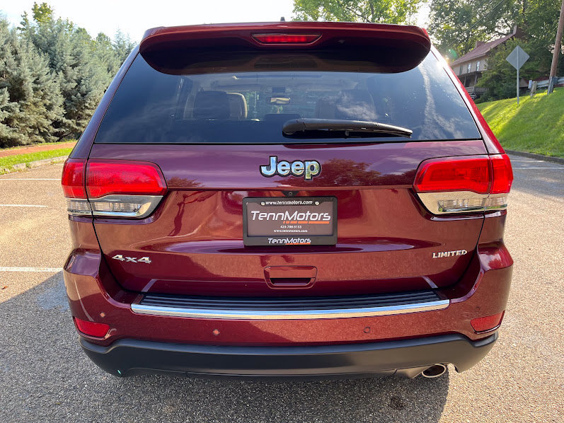 Used 2017 Jeep Grand Cherokee Limited AWD/4WD image 47