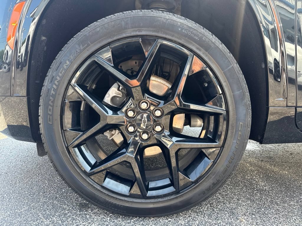 Used 2024 Chevrolet Traverse RS w/ LPO, Floor Liner Package AWD/4WD image 12