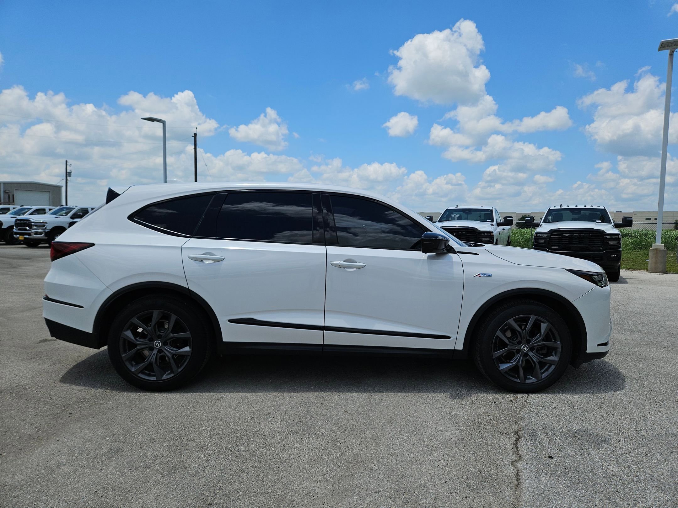 Used 2024 Acura MDX A-Spec AWD/4WD image 2
