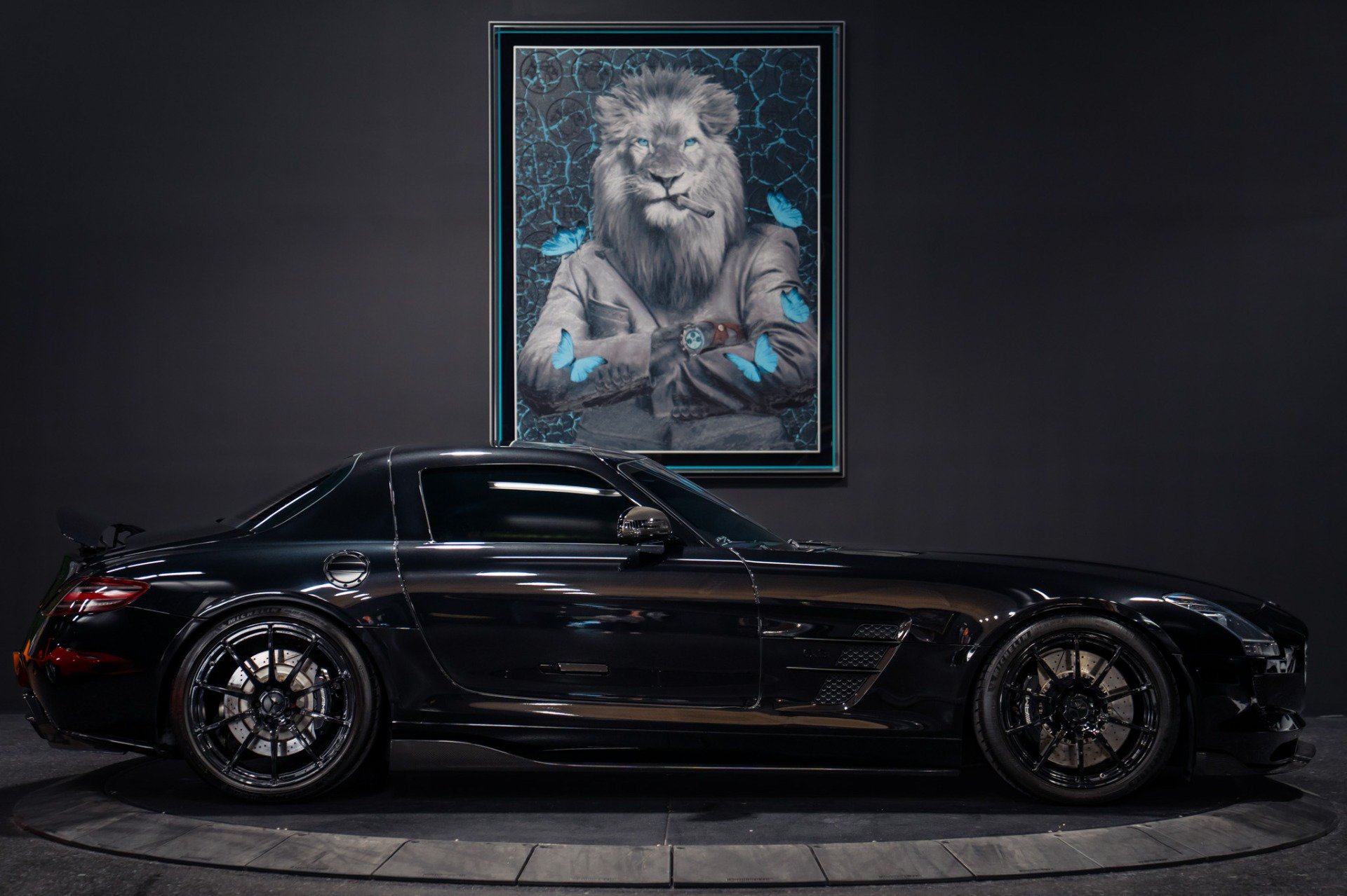 Used 2012 Mercedes-Benz SLS AMG Coupe image 23