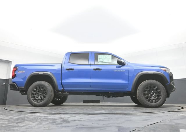 Used 2025 Chevrolet Colorado Trail Boss AWD/4WD image 44